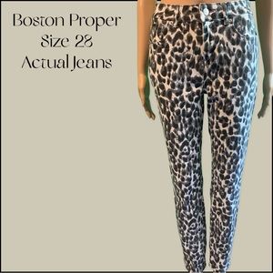 Boston Proper Jeans Size 28, New, Never Worn